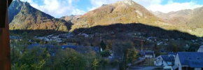 Appt 5 pers, piscine ,parking, balcon vue montagne